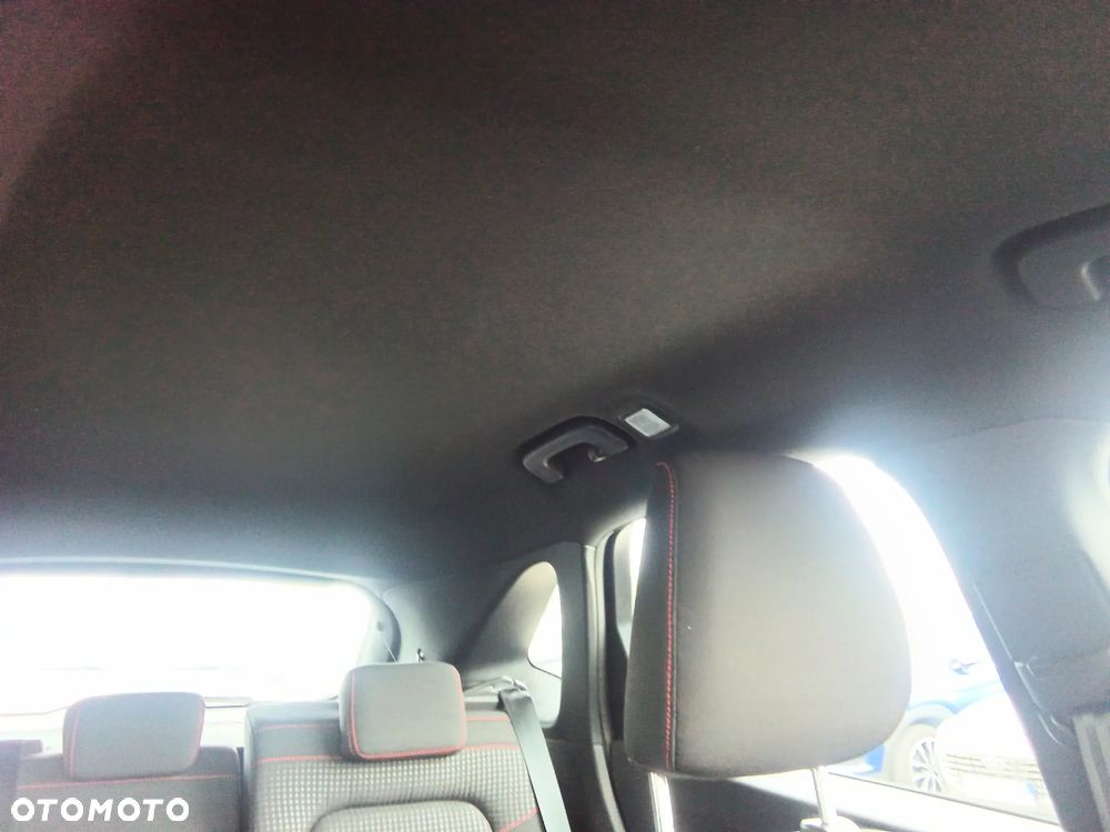 Ford Kuga 2.5 FHEV FWD ST-Line - 31