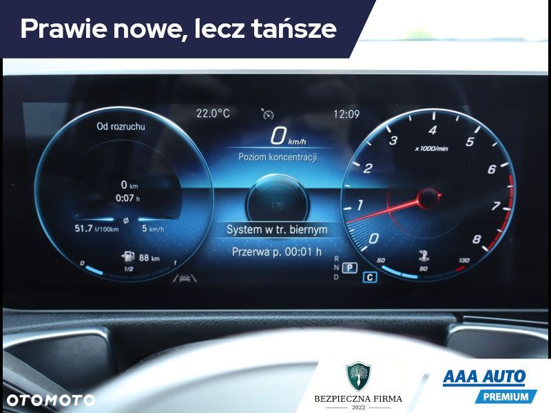 Mercedes-Benz GLB - 13