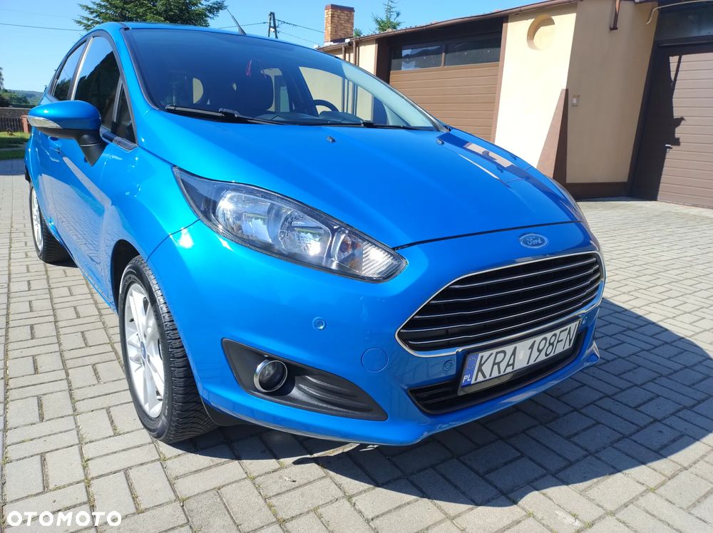 Ford Fiesta 1.25 Celebration - 16