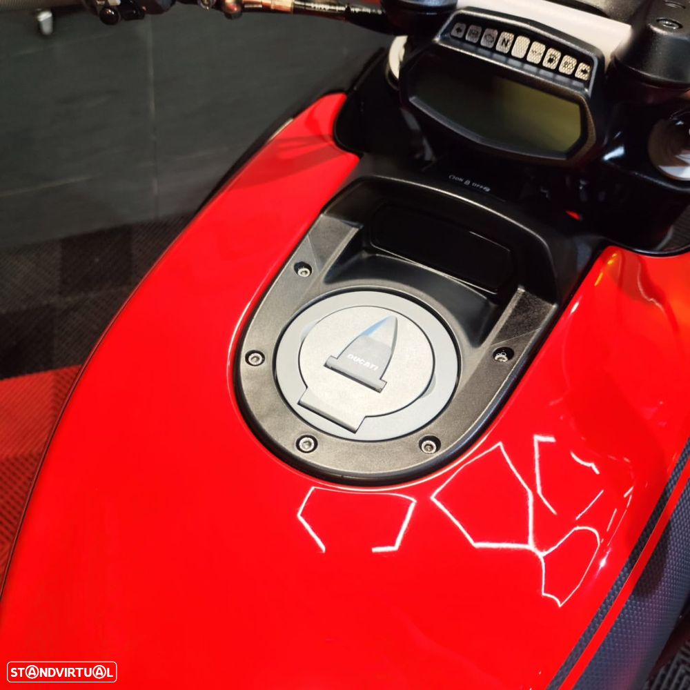 Ducati Diavel Red Carbon - 5