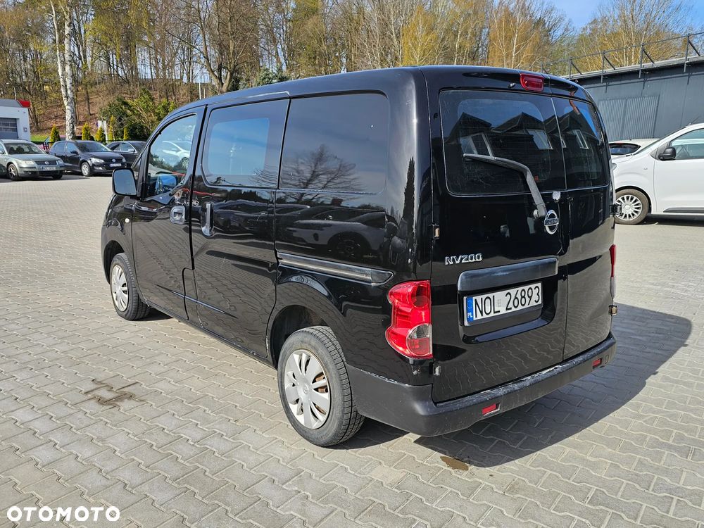 Nissan NV200 - 4