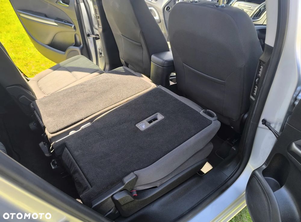 Opel Zafira - 14