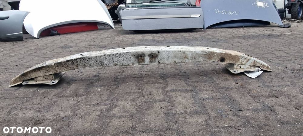 BELKA ZDERZAKA PRZÓD NISSAN INTERSTAR MASTER II - 2