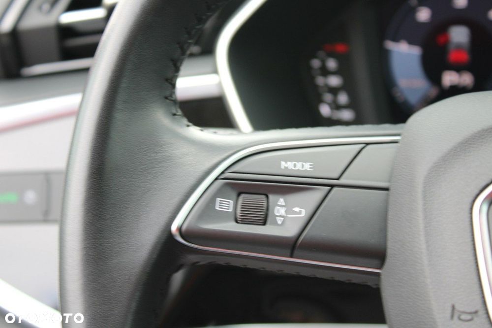 Audi Q3 - 24