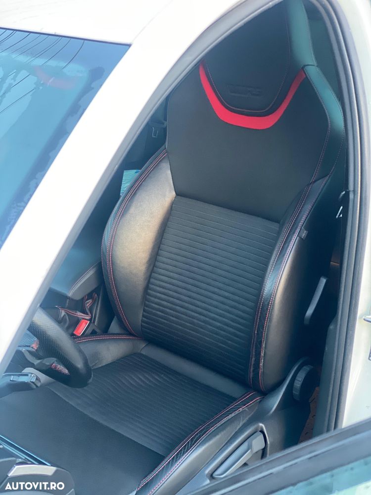 Skoda Octavia 2.0 TDI DSG RS - 13