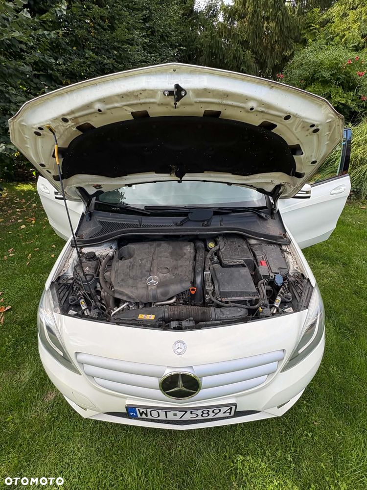 Mercedes-Benz Klasa B 180 CDI - 30