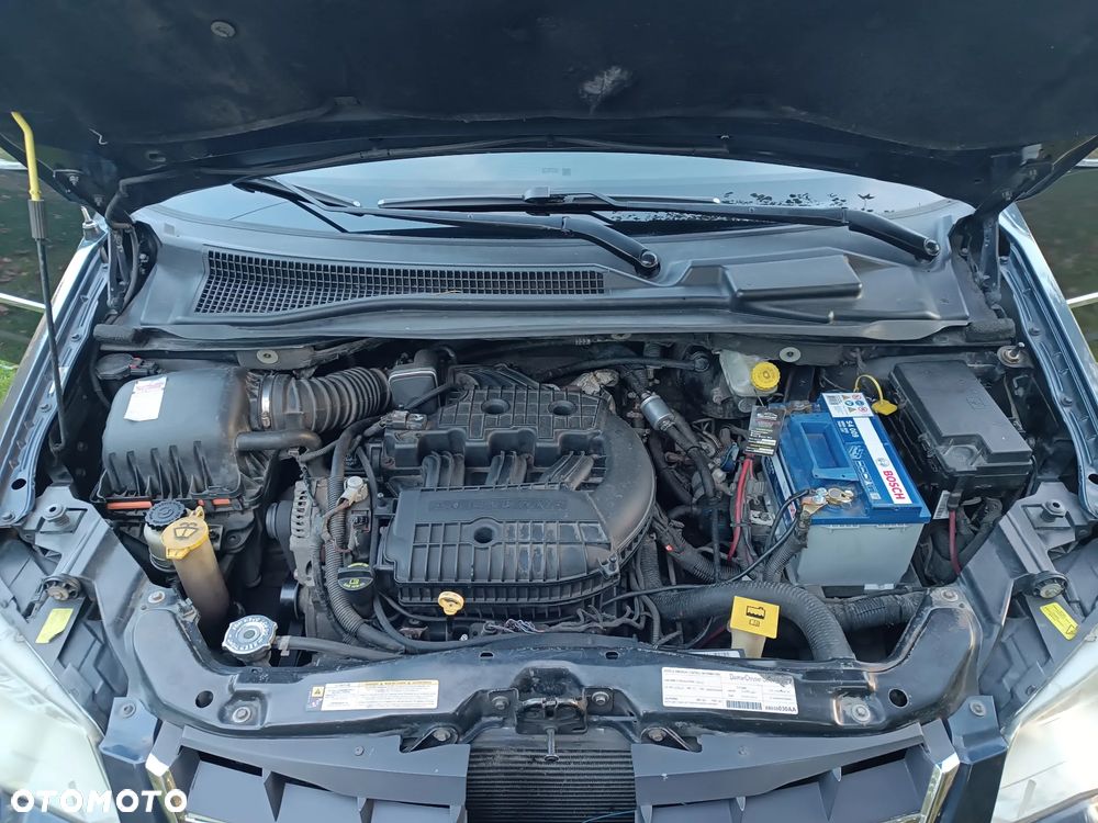 Chrysler Town & Country 4.0 Limited - 8