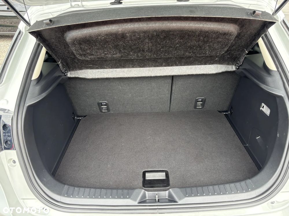 Mazda CX-3 SKYACTIV-G 121 FWD Signature+ - 22