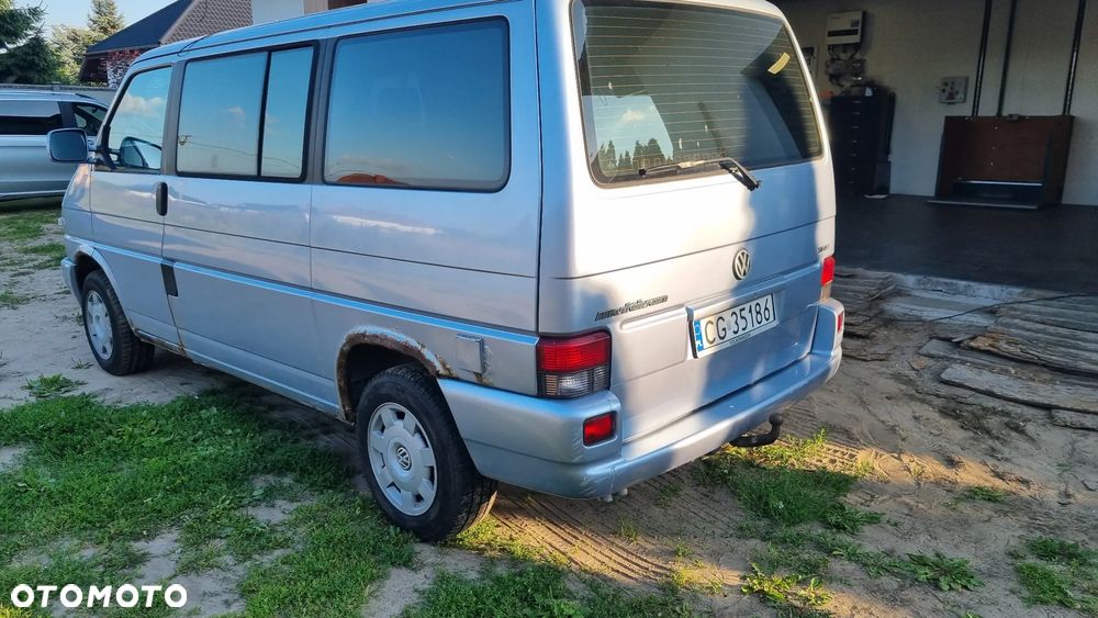 Volkswagen Multivan Standard - 4