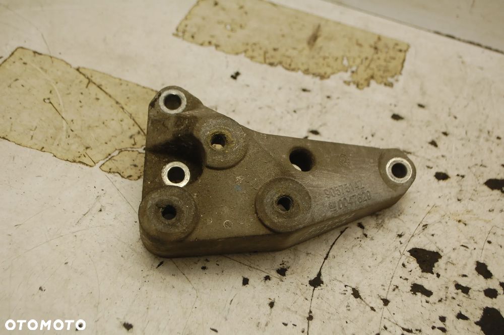 ŁAPA MOCOWANIE SKRZYNI BIEGÓW 90575142 OPEL ZAFIRA A LIFT 1.6 16V ASTRA III H - 4