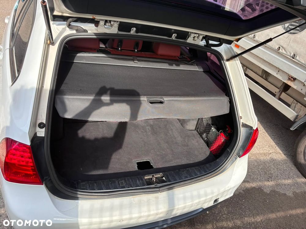 BMW Seria 3 - 21