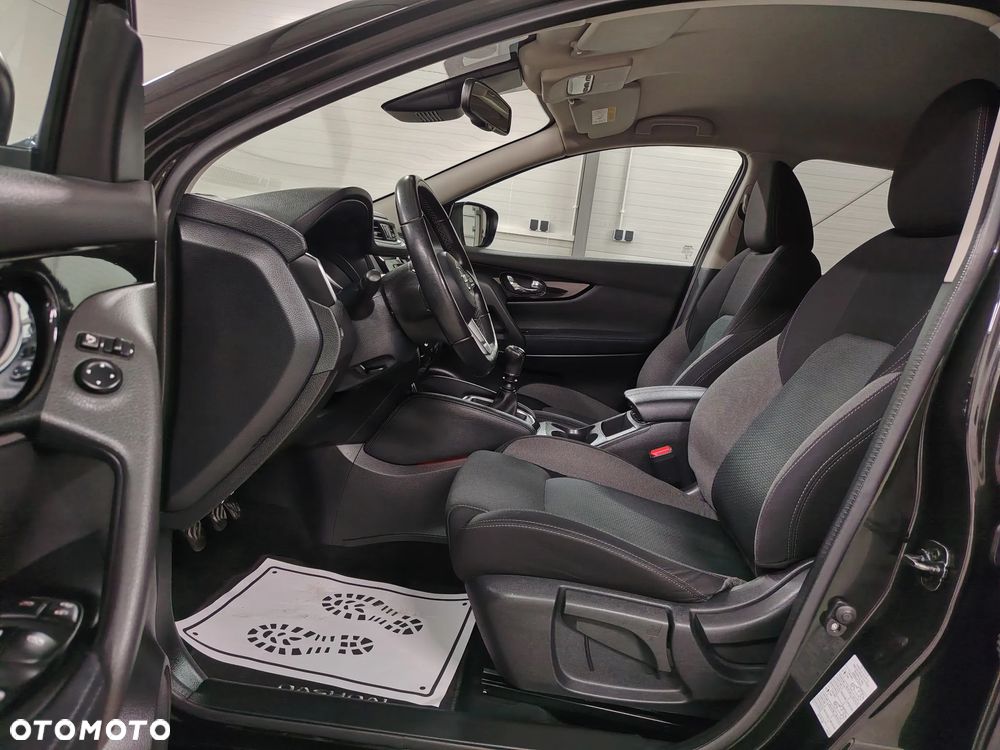 Nissan Qashqai - 22