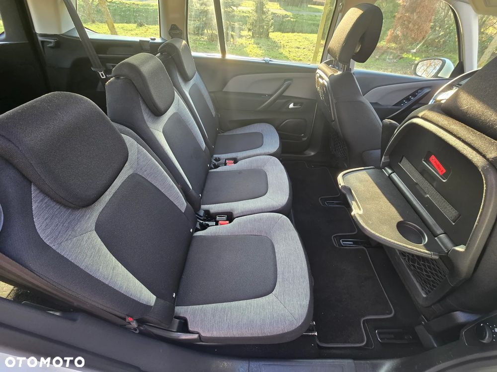 Citroën C4 Grand Picasso e-HDi 115 Intensive - 27