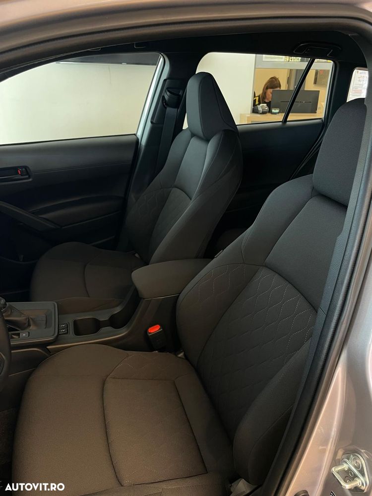 Toyota Corolla Cross 1.8I 2WD Active - 11