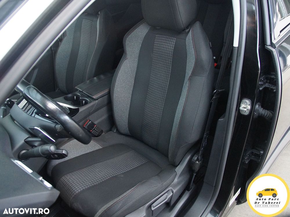 Peugeot 5008 1.6 BlueHDI EAT6 Active - 20
