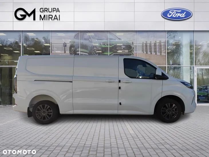 Ford TRANSIT CUSTOM - 6