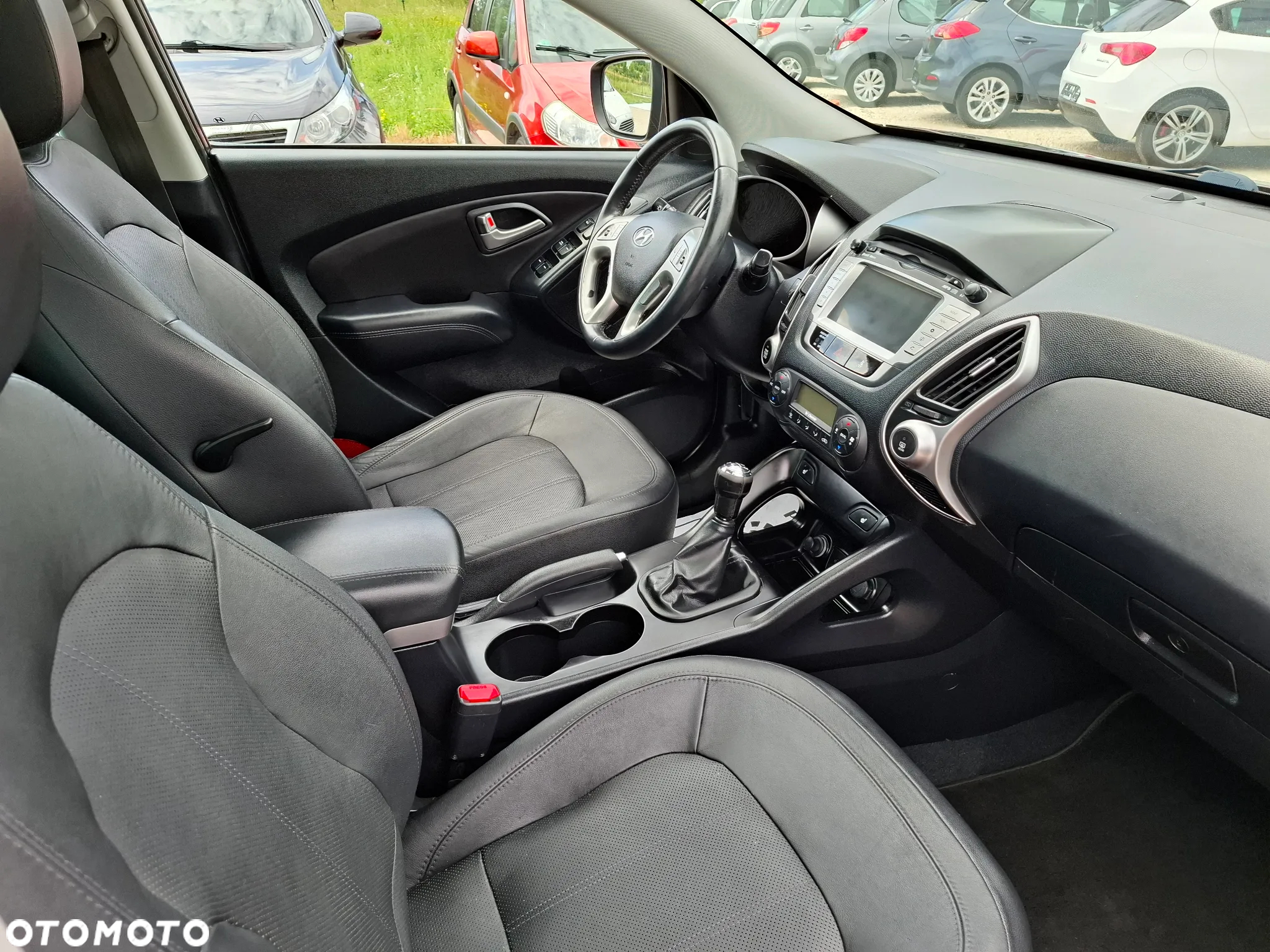 Hyundai ix35 2.0 Premium 2WD - 10