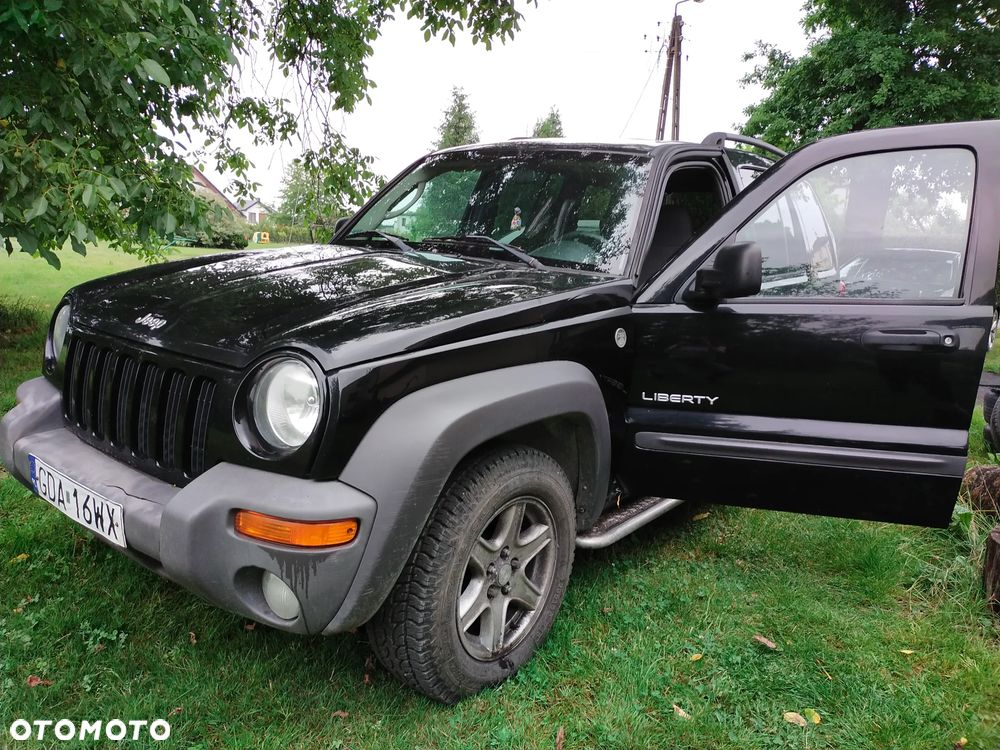 Jeep Liberty - 1