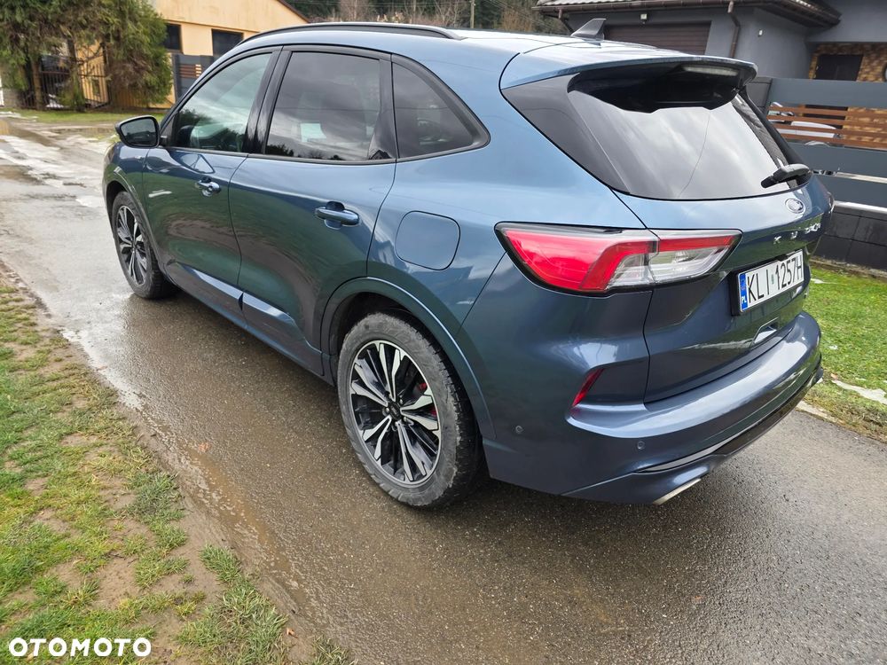 Ford Kuga 2.0 TDCi 2x4 ST-Line - 3