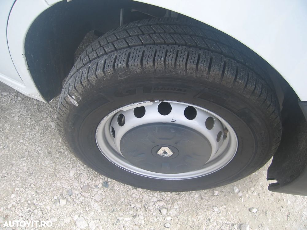 Renault MASTER , 3 LOC. BASCULABILA 3  PARTI , CLIMA . NAVIGATIE . - 11
