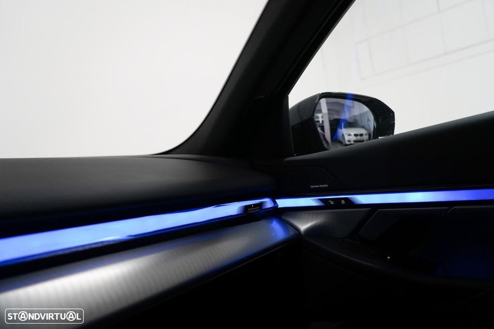 BMW i5 eDrive40 Pack Desportivo M Pro - 22