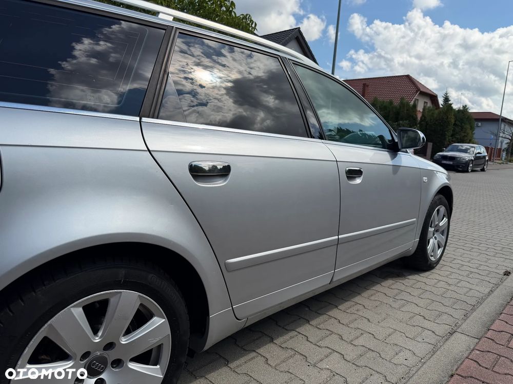 Audi A4 Avant 2.0 TDI - 12
