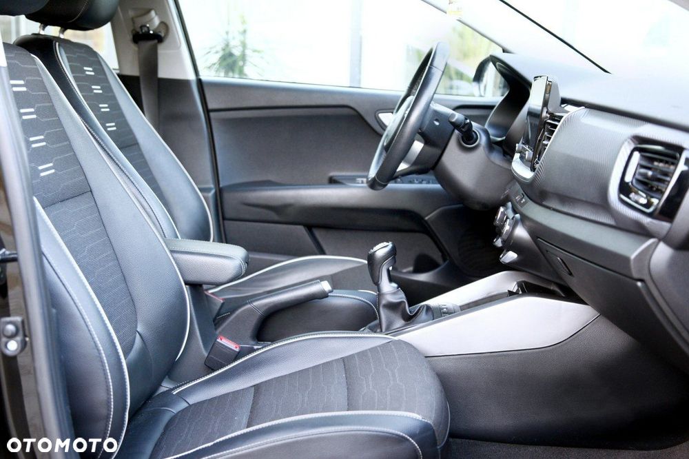 Kia Stonic 1.0 T-GDI GT Line - 14