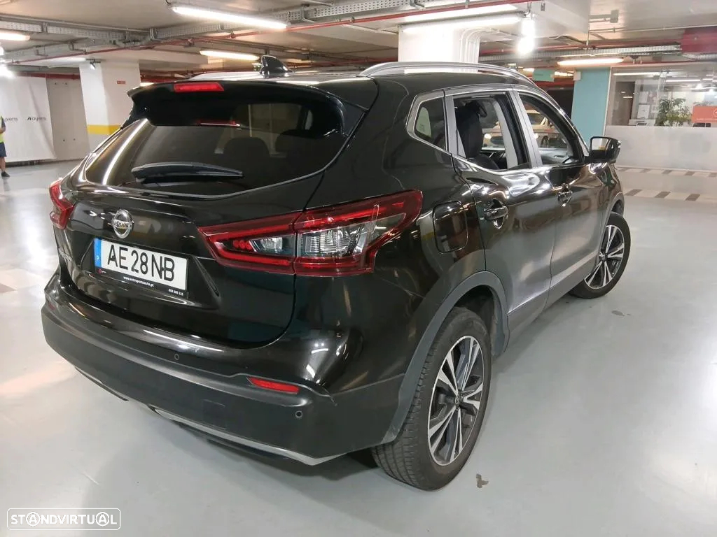 Nissan Qashqai 1.3 DIG-T N-Connecta J18 - 3