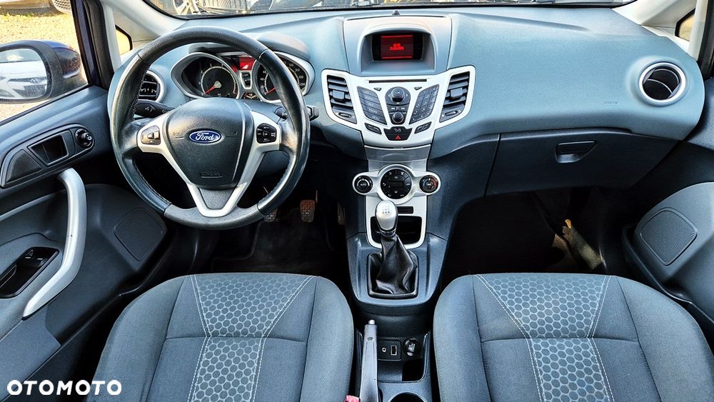 Ford Fiesta 1.25 Platinium X EU5 - 33