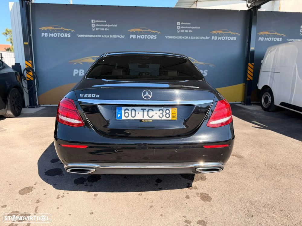 Mercedes-Benz E 220 - 5