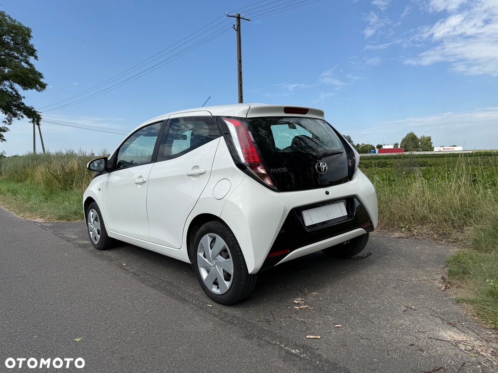 Toyota Aygo 1.0 VVT-i JBL Edition - 11