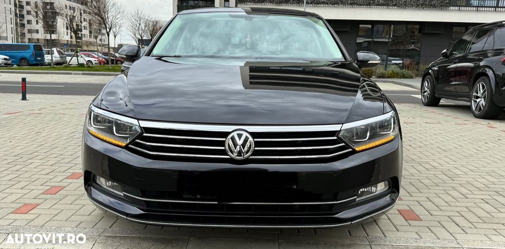 Volkswagen Passat 2.0 TDI DSG Highline - 15