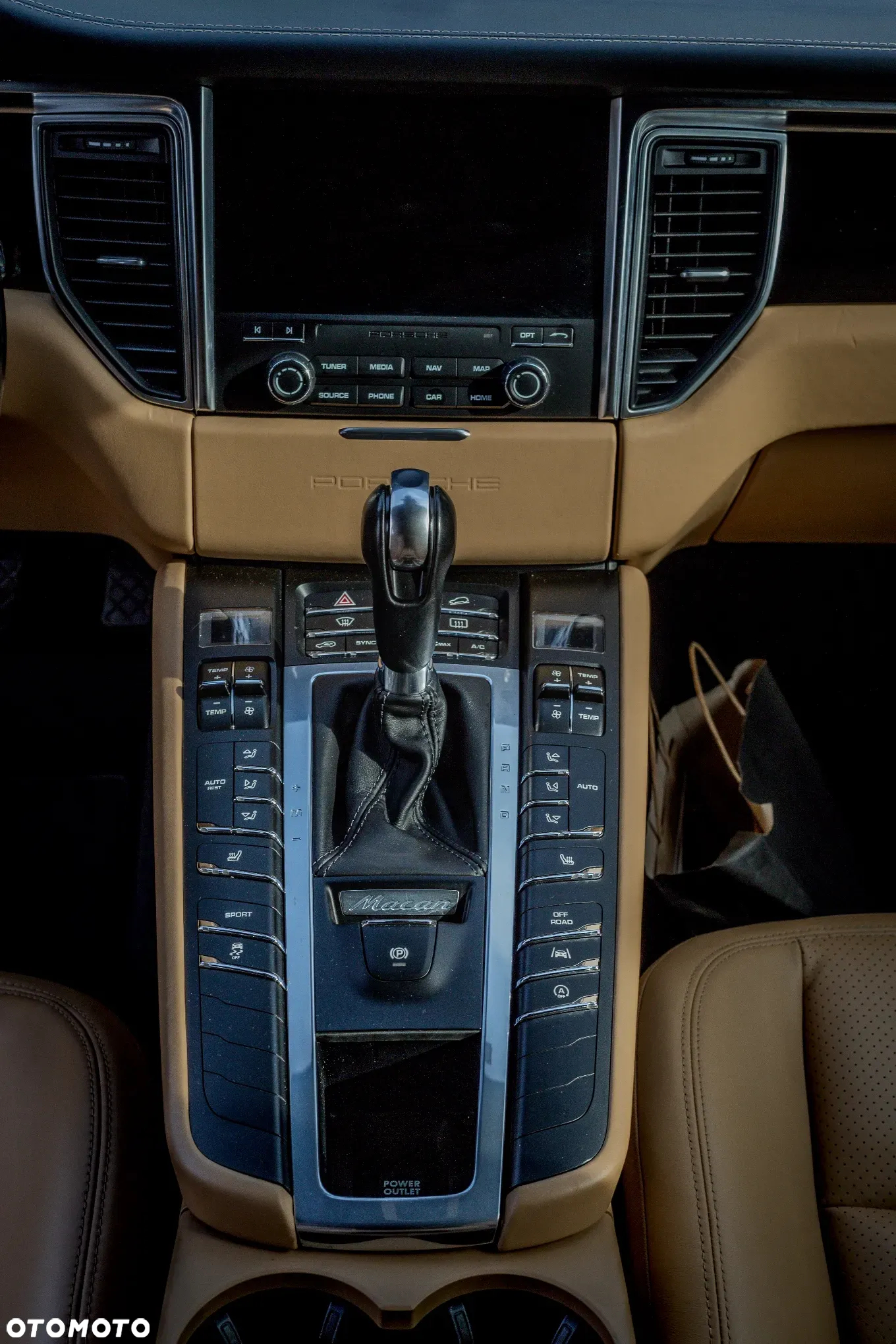 Porsche Macan S - 9