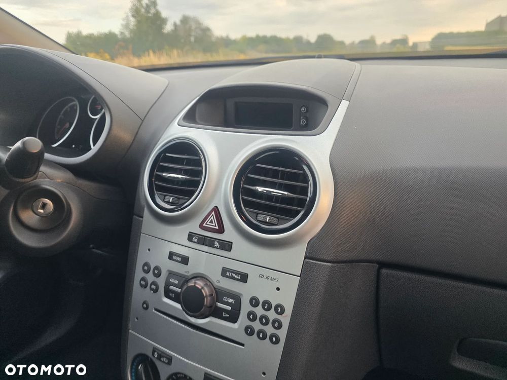 Opel Corsa - 13