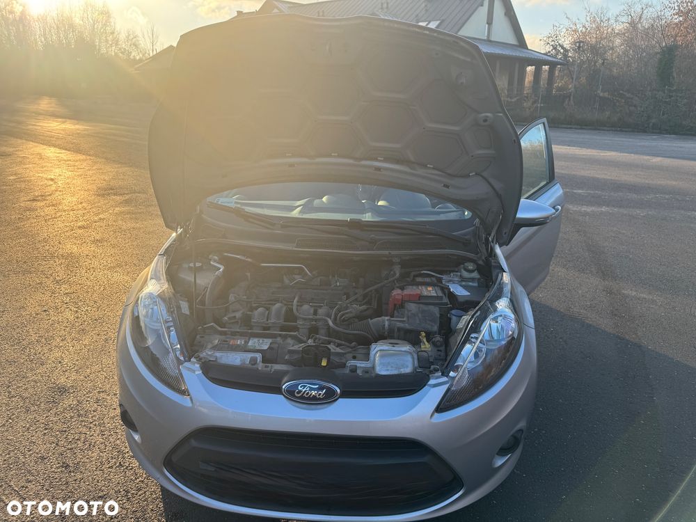 Ford Fiesta - 8