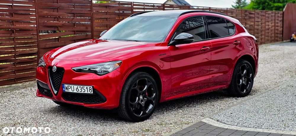 Alfa Romeo Stelvio 2.0 Turbo 16V AT8-Q4 Veloce Ti - 1