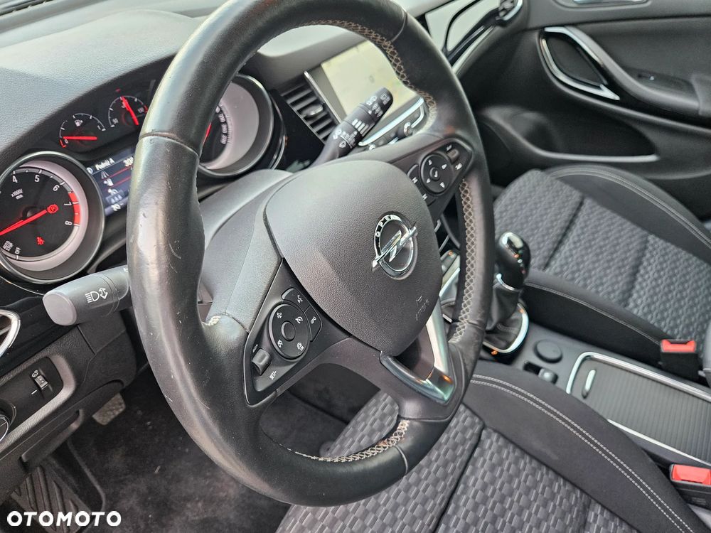 Opel Astra 1.4 Turbo Dynamic - 18