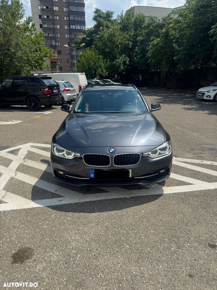 BMW Seria 3 320d xDrive AT - 38
