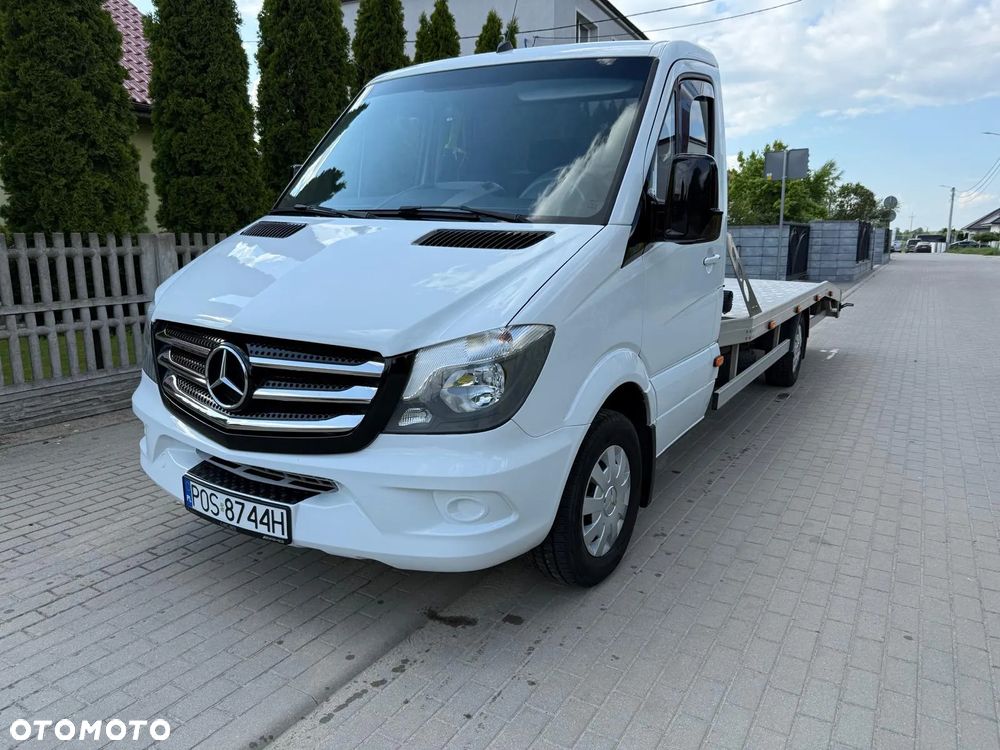 Mercedes-Benz Sprinter - 1