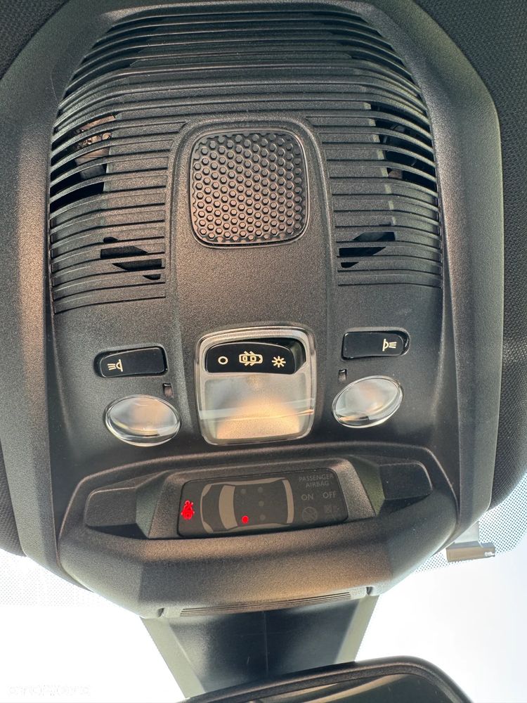 Peugeot 3008 - 36
