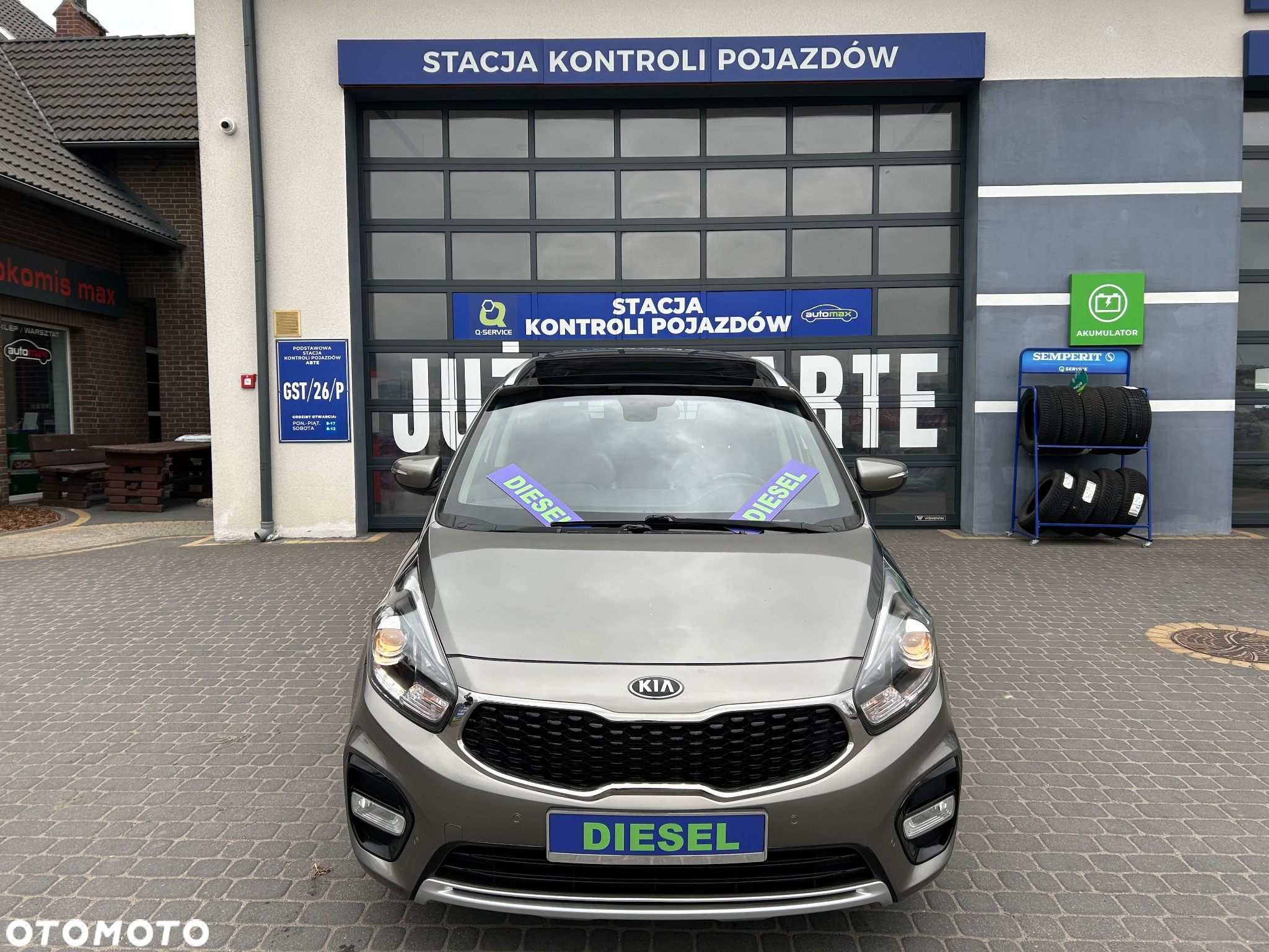 Kia Carens 1.7 CRDi L 7os DCT - 13