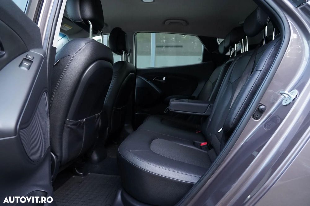 Hyundai ix35 2.0 CRDI 4WD Automatik Premium - 10