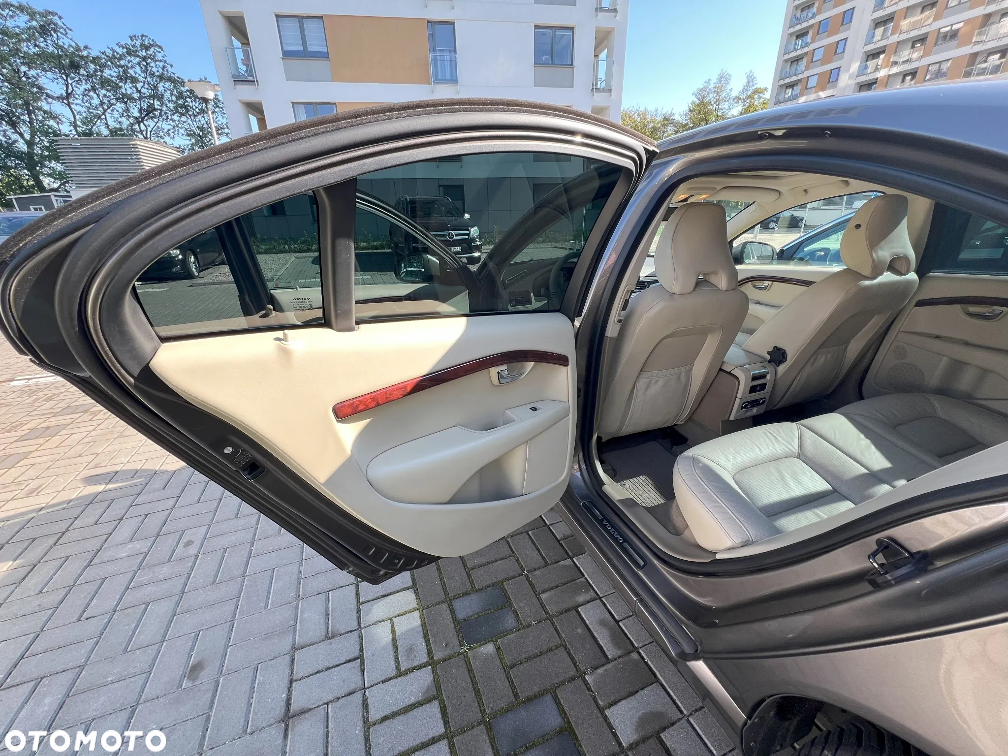 Volvo S80 3.2 Executive - 11