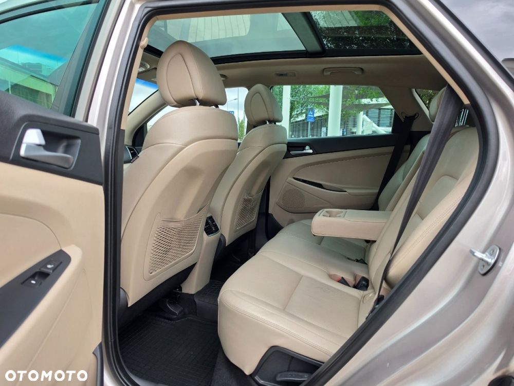 Hyundai Tucson blue 1.7 CRDi 2WD Advantage - 31