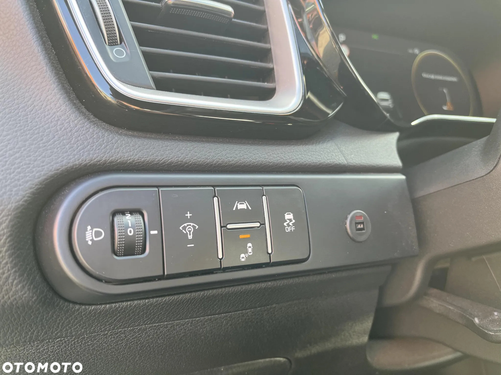 Kia Ceed 1.6 T-GDI GT DCT - 17