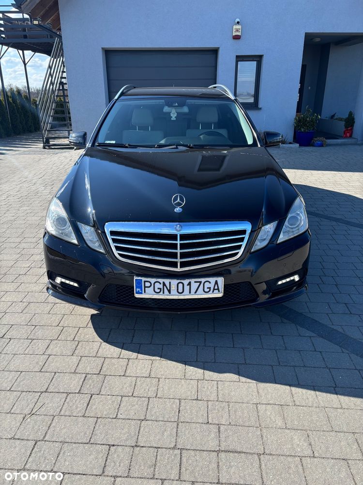 Mercedes-Benz Klasa E 350 CDI DPF BlueEFFICIENCY 7G-TRONIC Avantgarde - 2