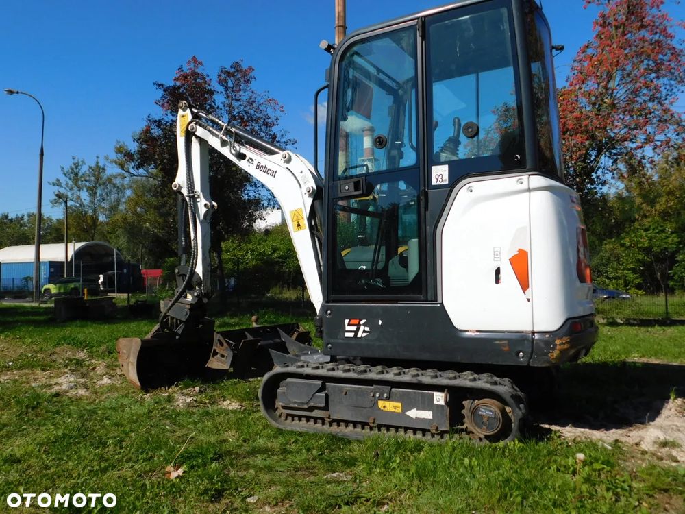 Bobcat E19 tylko 690 MTG ! 3 łyzki w tym hydrauliczna - 19