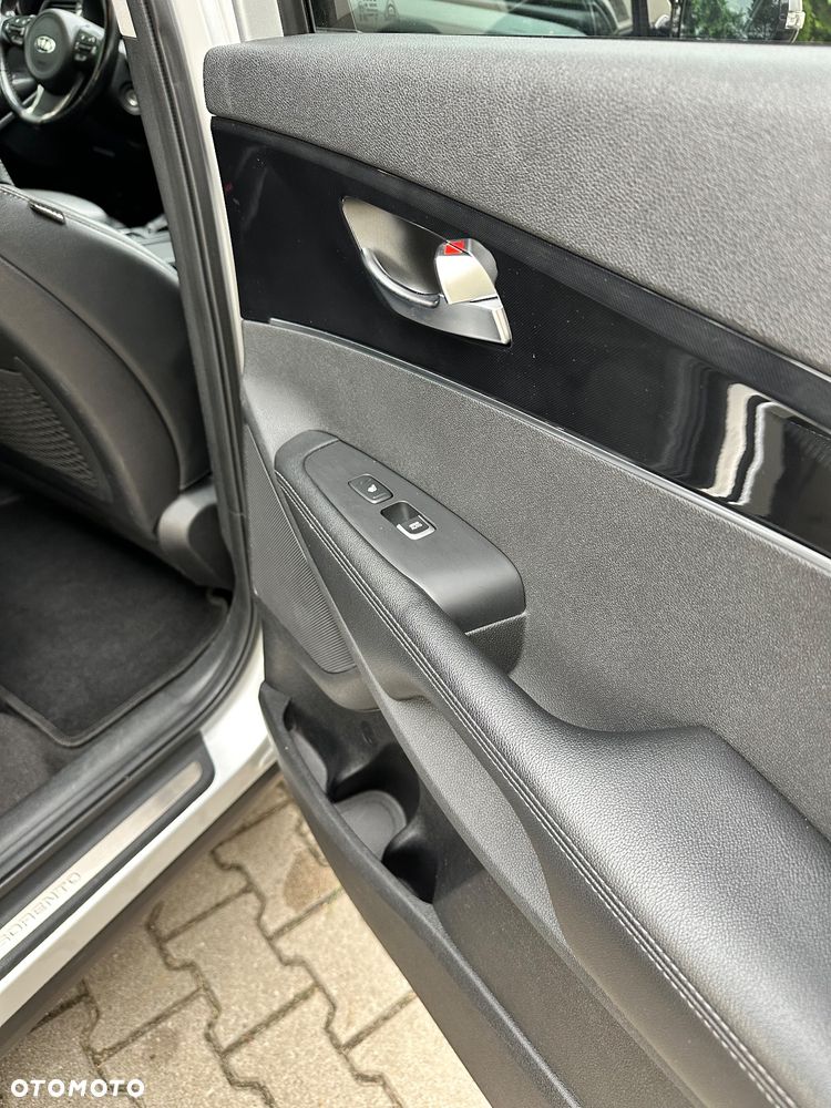Kia Sorento 2.0 CRDI XL - 6