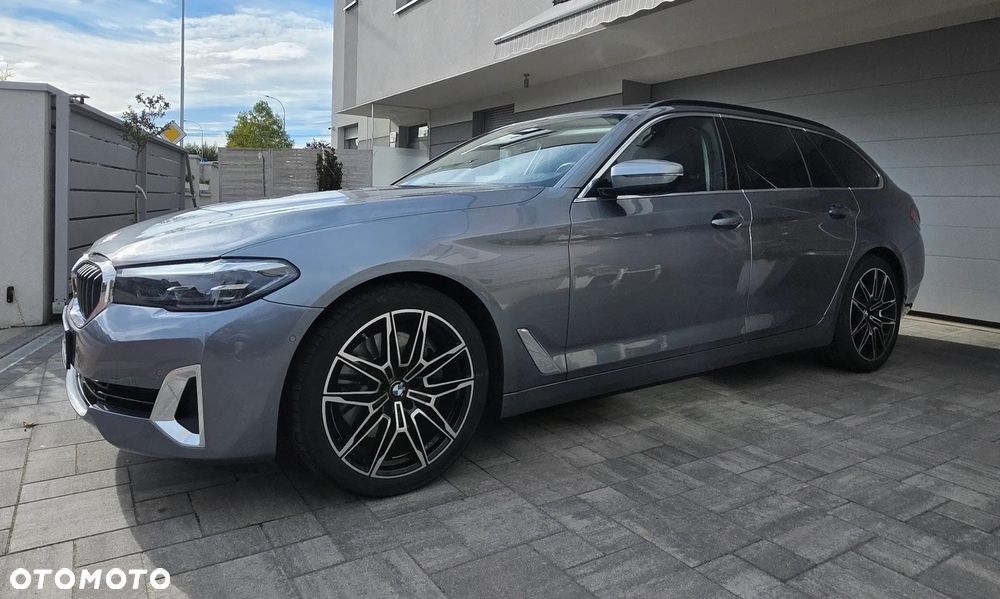 BMW Seria 5 530d xDrive mHEV Luxury Line - 8