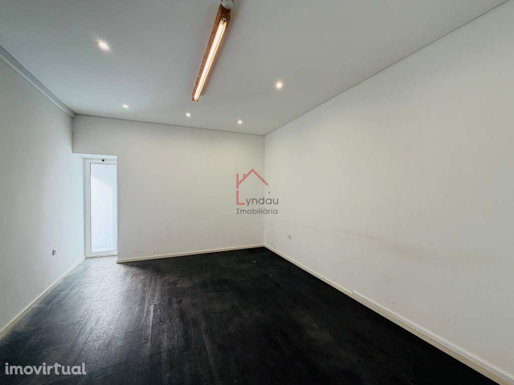 Escritórios Novais, Famalicão - Grande imagem: 5/21